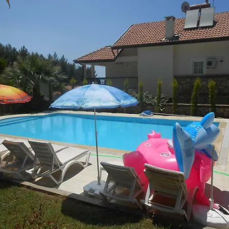 Ozum Ovacik Fethiye فيلة